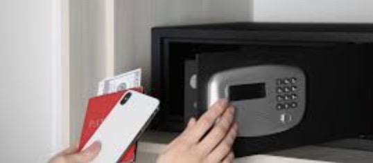 HOW TO OPEN HOTEL ROOM SAFE FOR GUESTS IF IT IS JAMMED